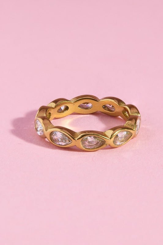 Pear Luxe Stacking Ring Rings mure + grand 